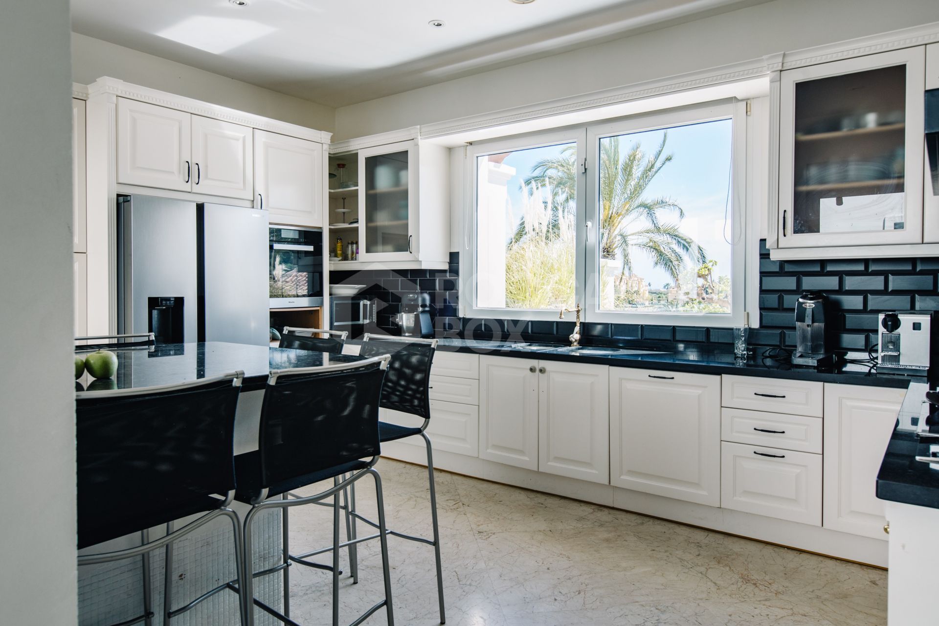 Elegant Andalusian-Style Villa Frontline to La Resina Golf with Heated Pool & Garden Oasis