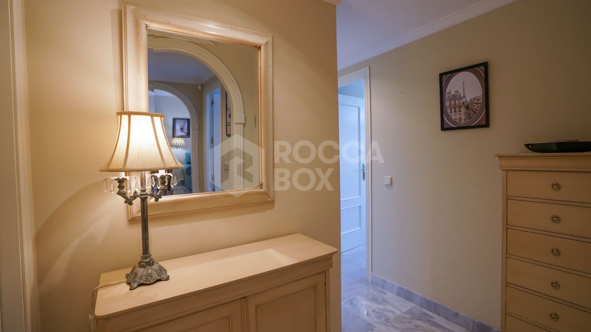 Exclusive 2 Bedroom Apartment in La Dama de Noche - Marbella