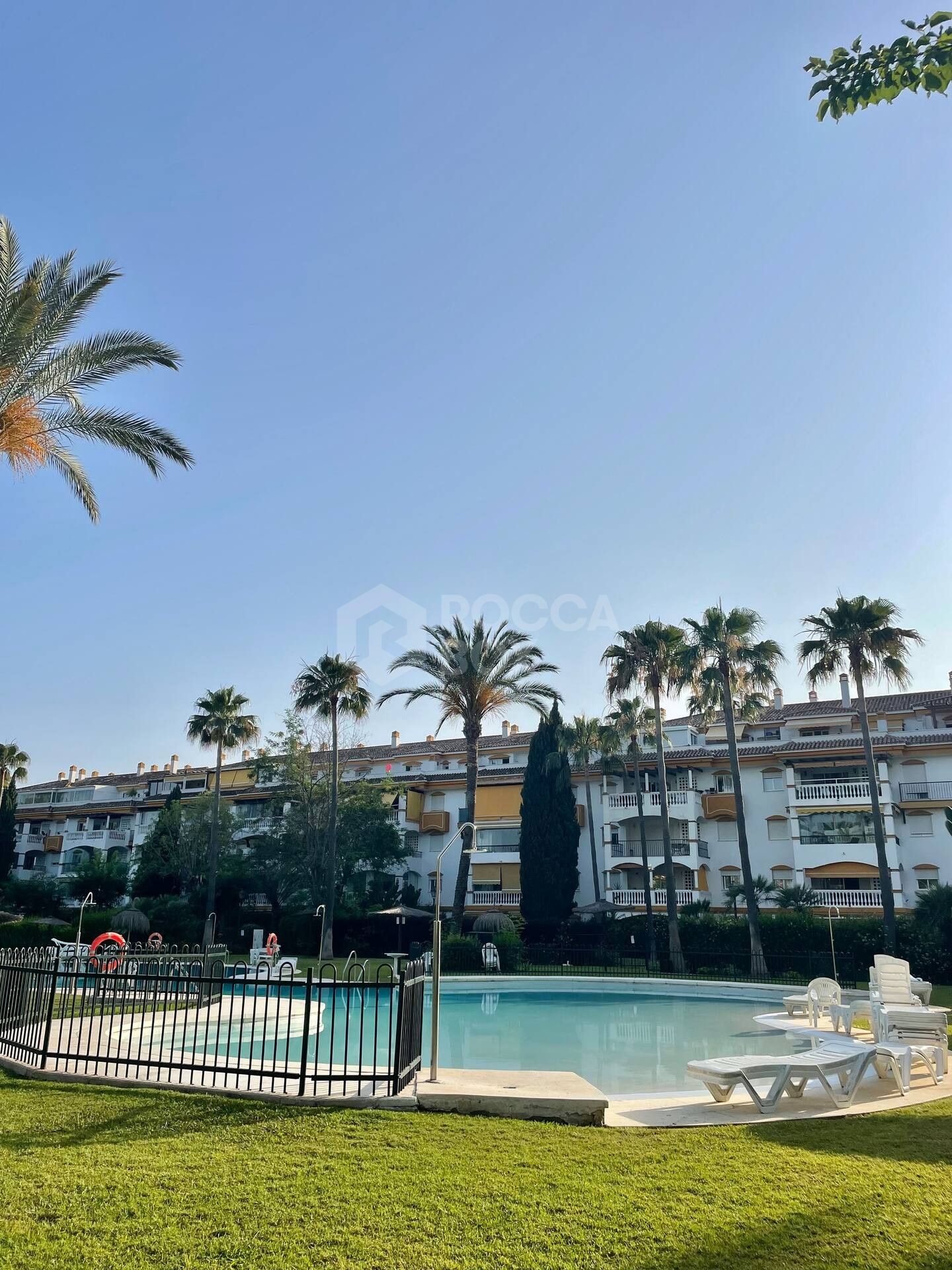 Exclusive 2 Bedroom Apartment in La Dama de Noche - Marbella