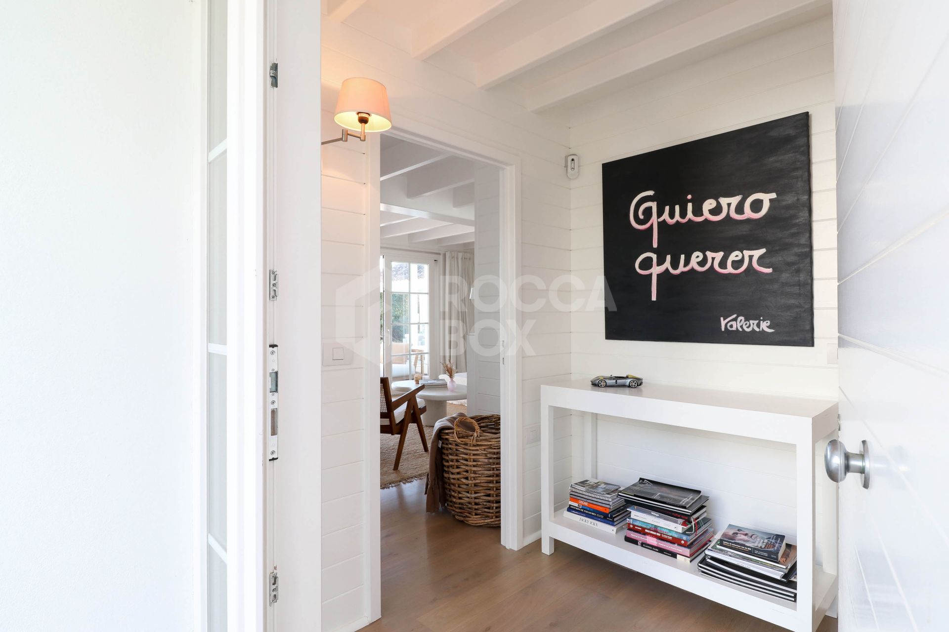 Charming One-Level Villa with Panoramic Sea & Mountain Views