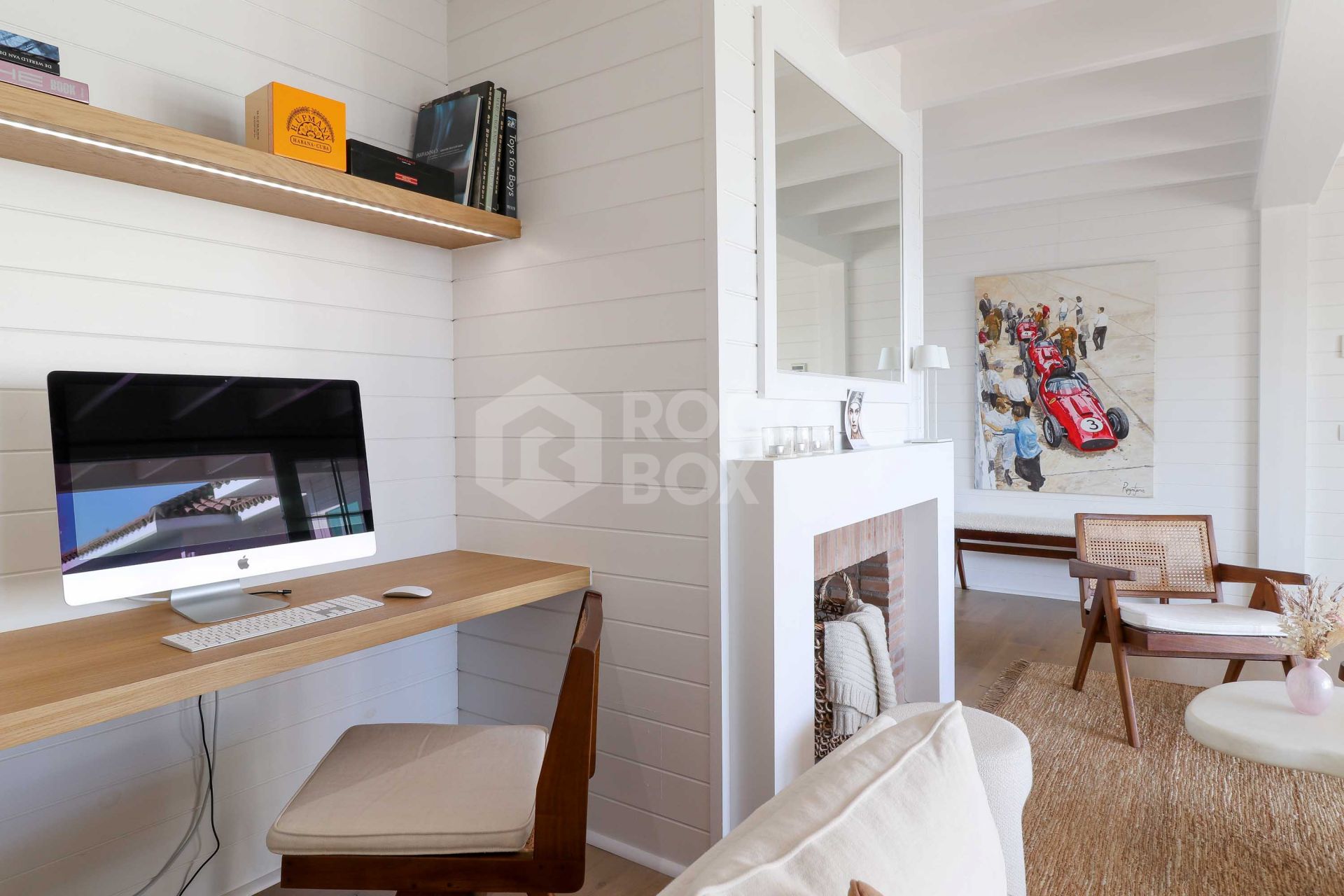 Charming One-Level Villa with Panoramic Sea & Mountain Views