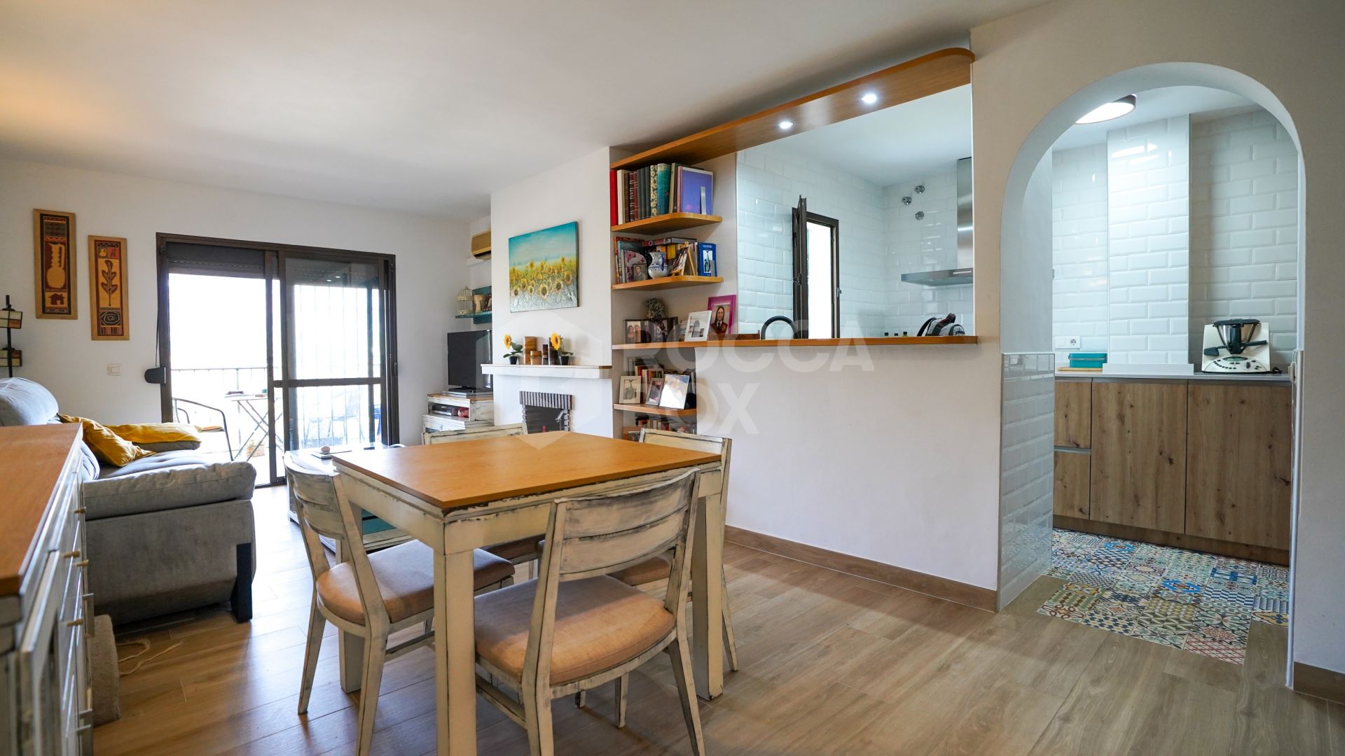 Two-Bedroom Apartment with Mountain Views