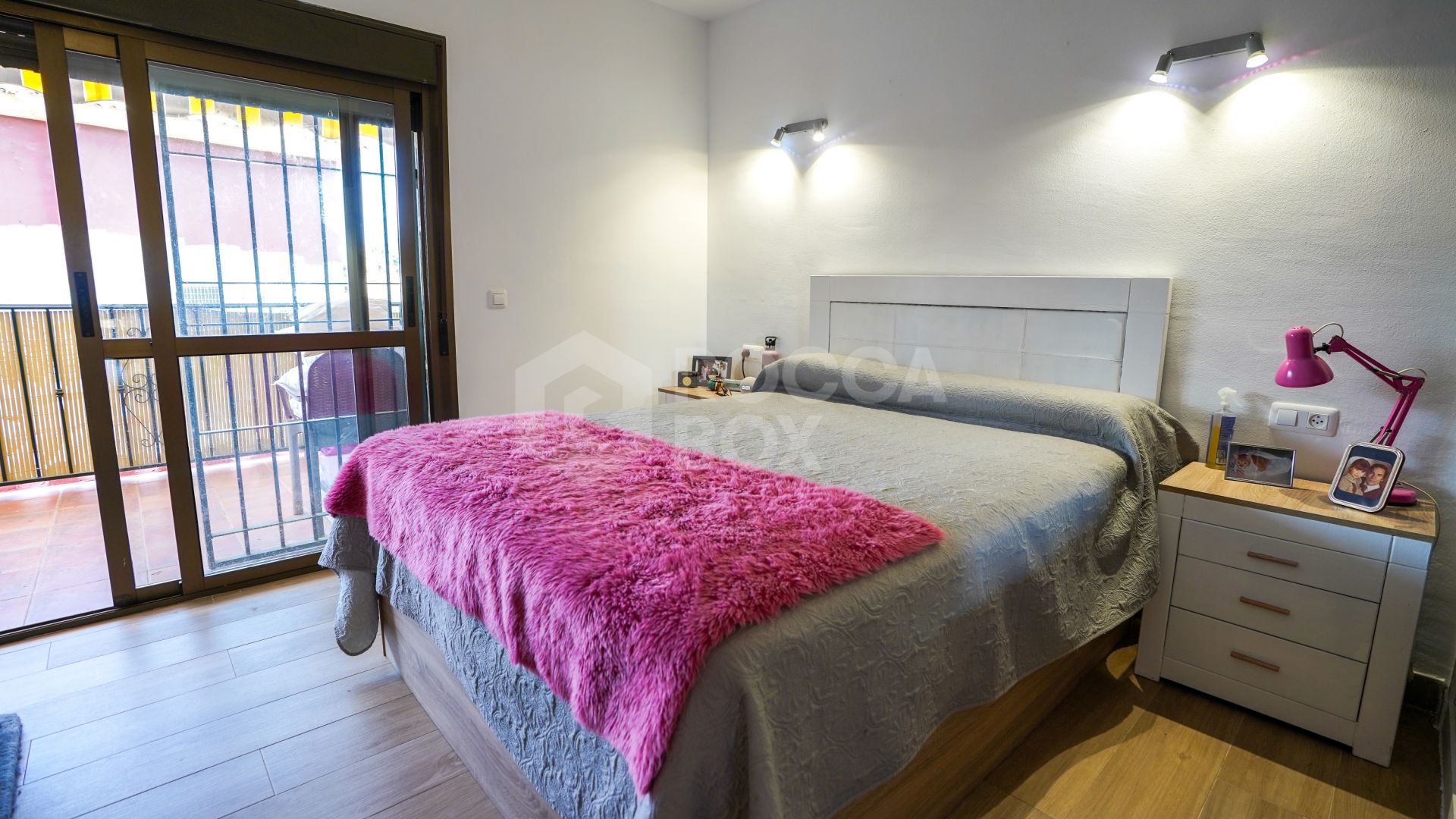 Two-Bedroom Apartment with Mountain Views