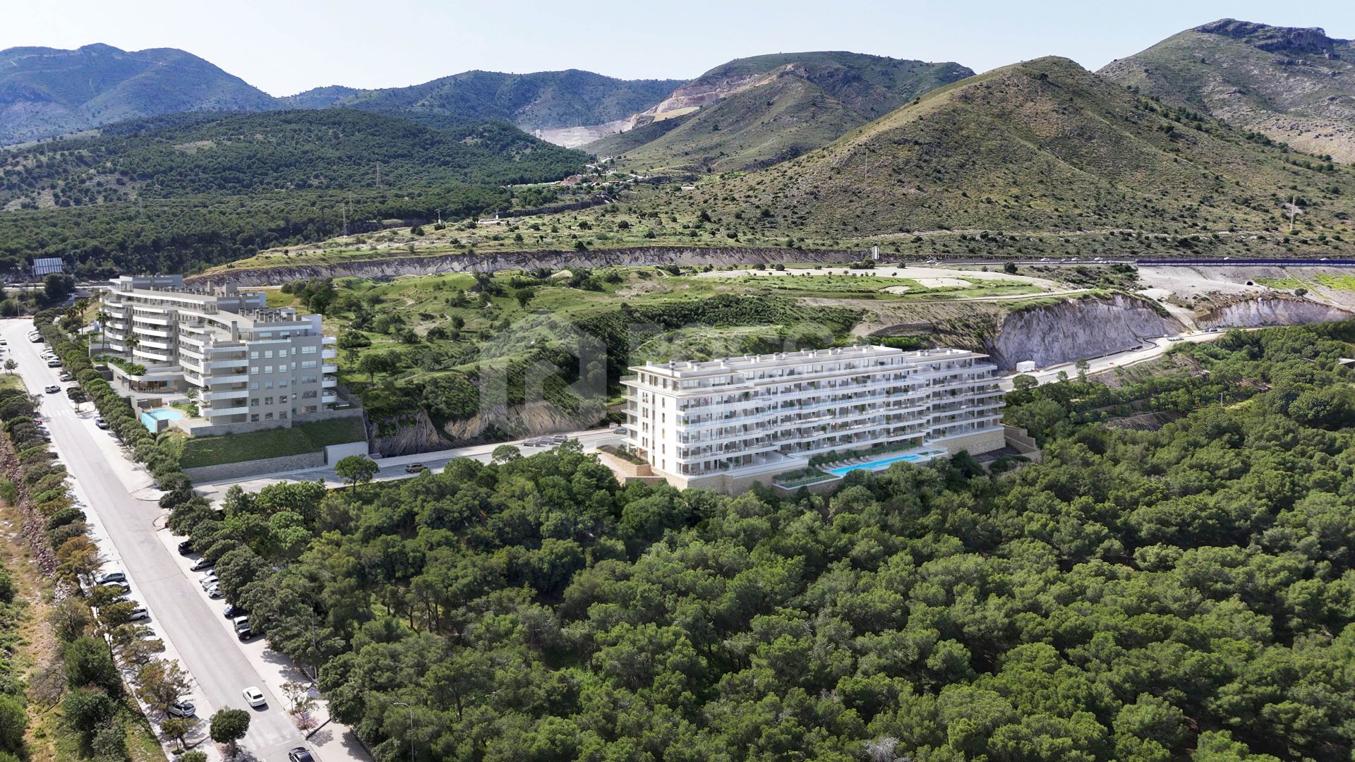 Luxury New Build Apartment with Panoramic Views and Prime Location