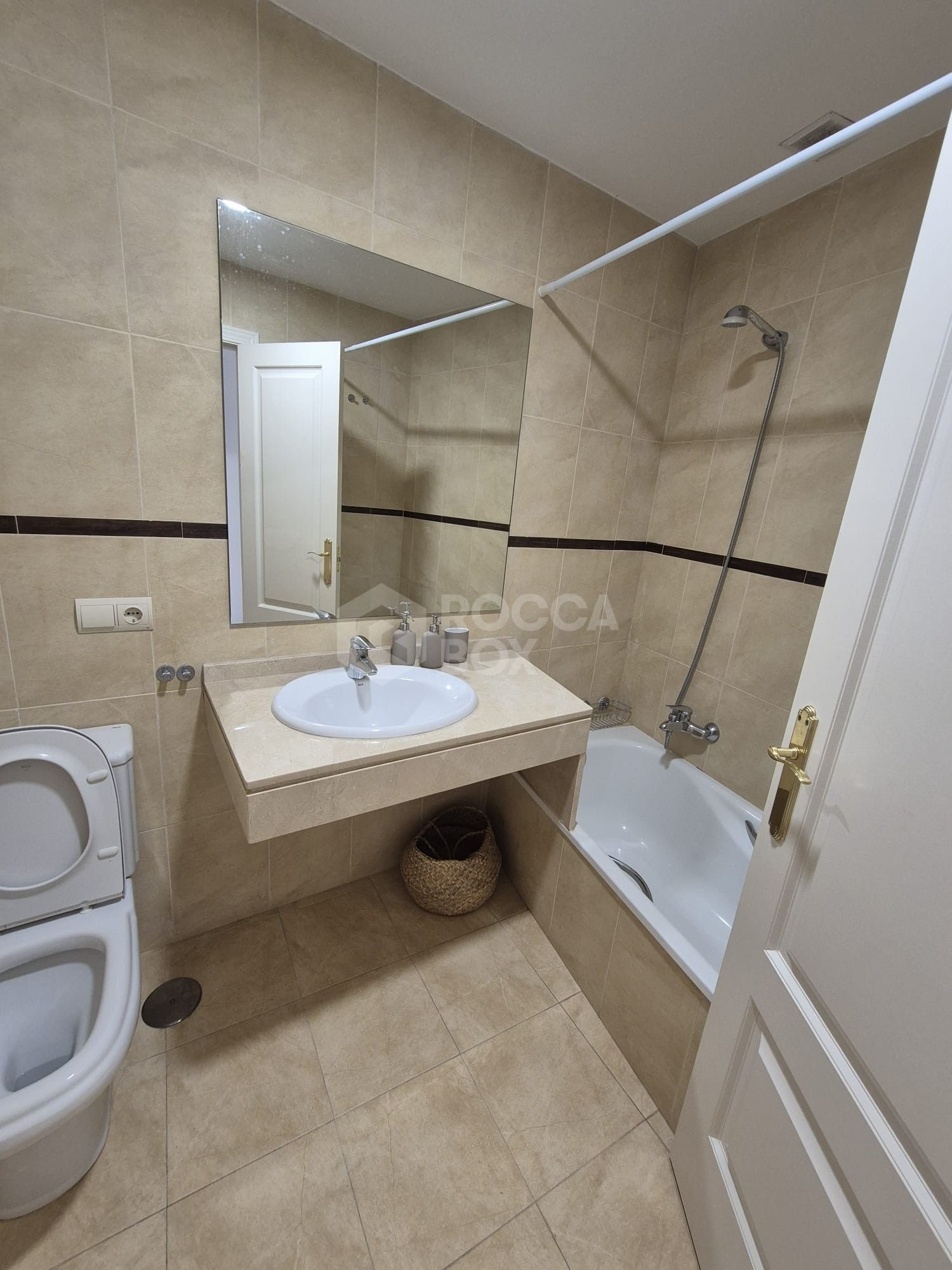 2 bedroom Apartment in San Pedro de Alcántara, Costa del Sol
