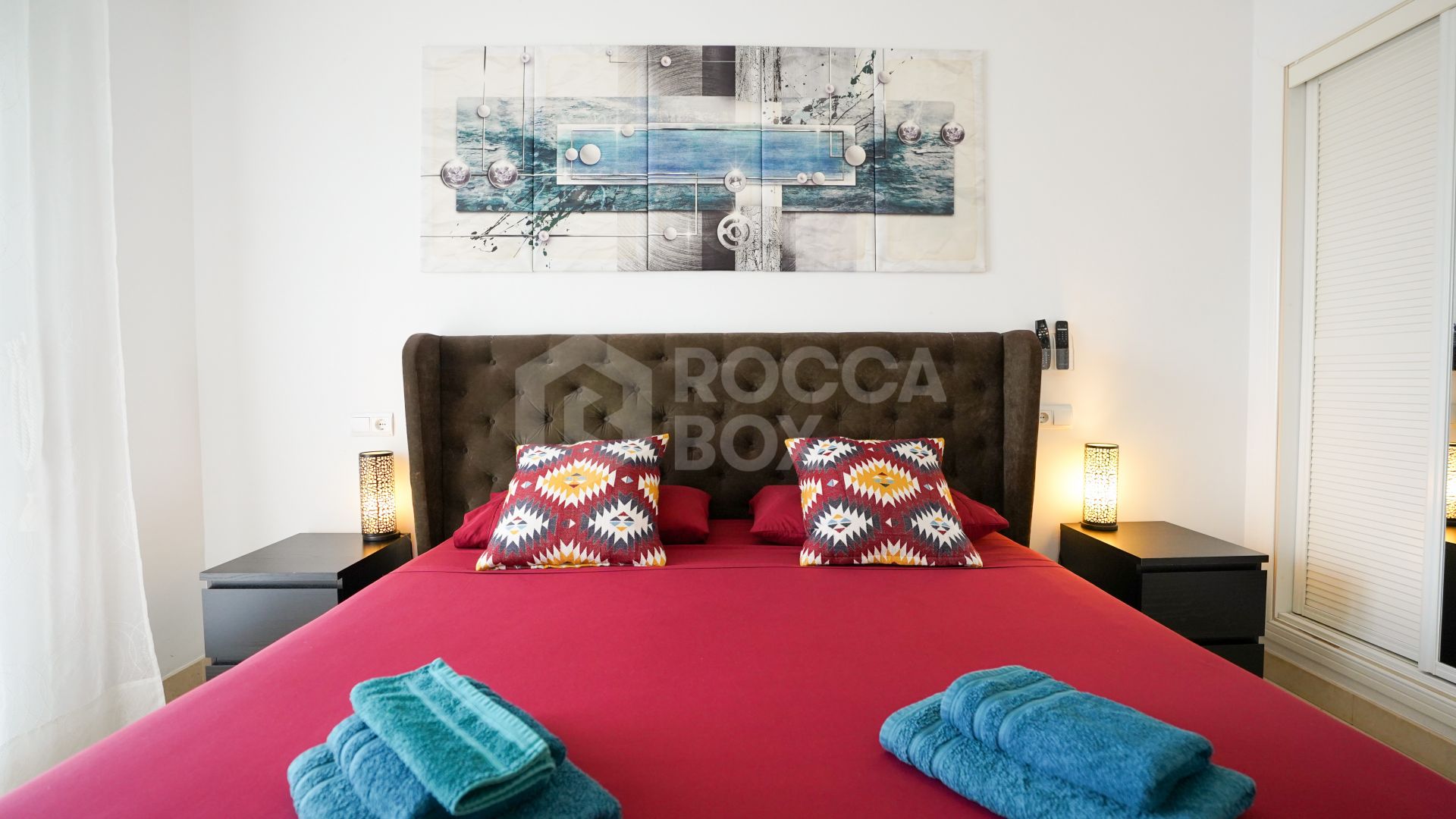 Apartment with Countryside Views, Terrace & Pool Access – Ideal Holiday Home or Investment