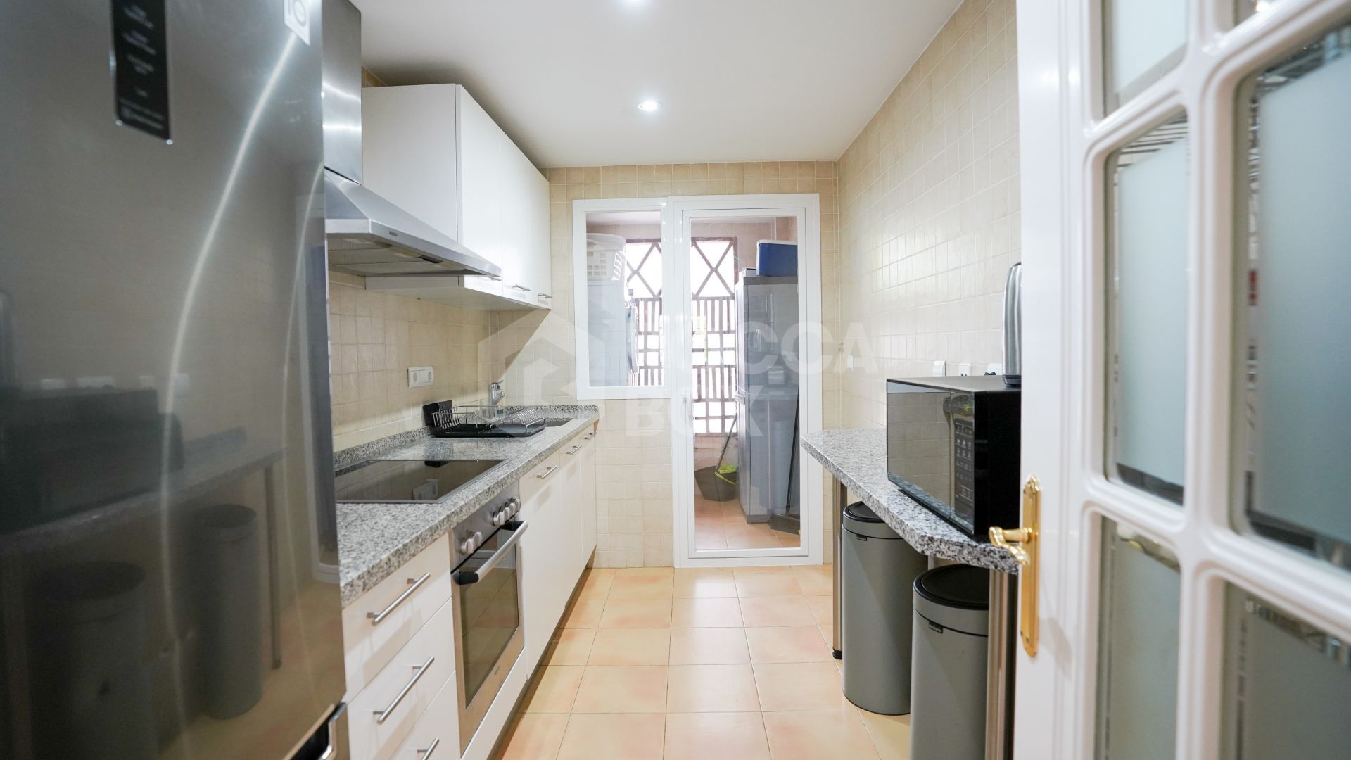 Apartment with Countryside Views, Terrace & Pool Access – Ideal Holiday Home or Investment