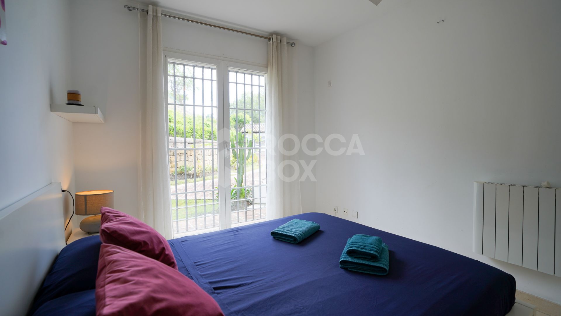 Apartment with Countryside Views, Terrace & Pool Access – Ideal Holiday Home or Investment