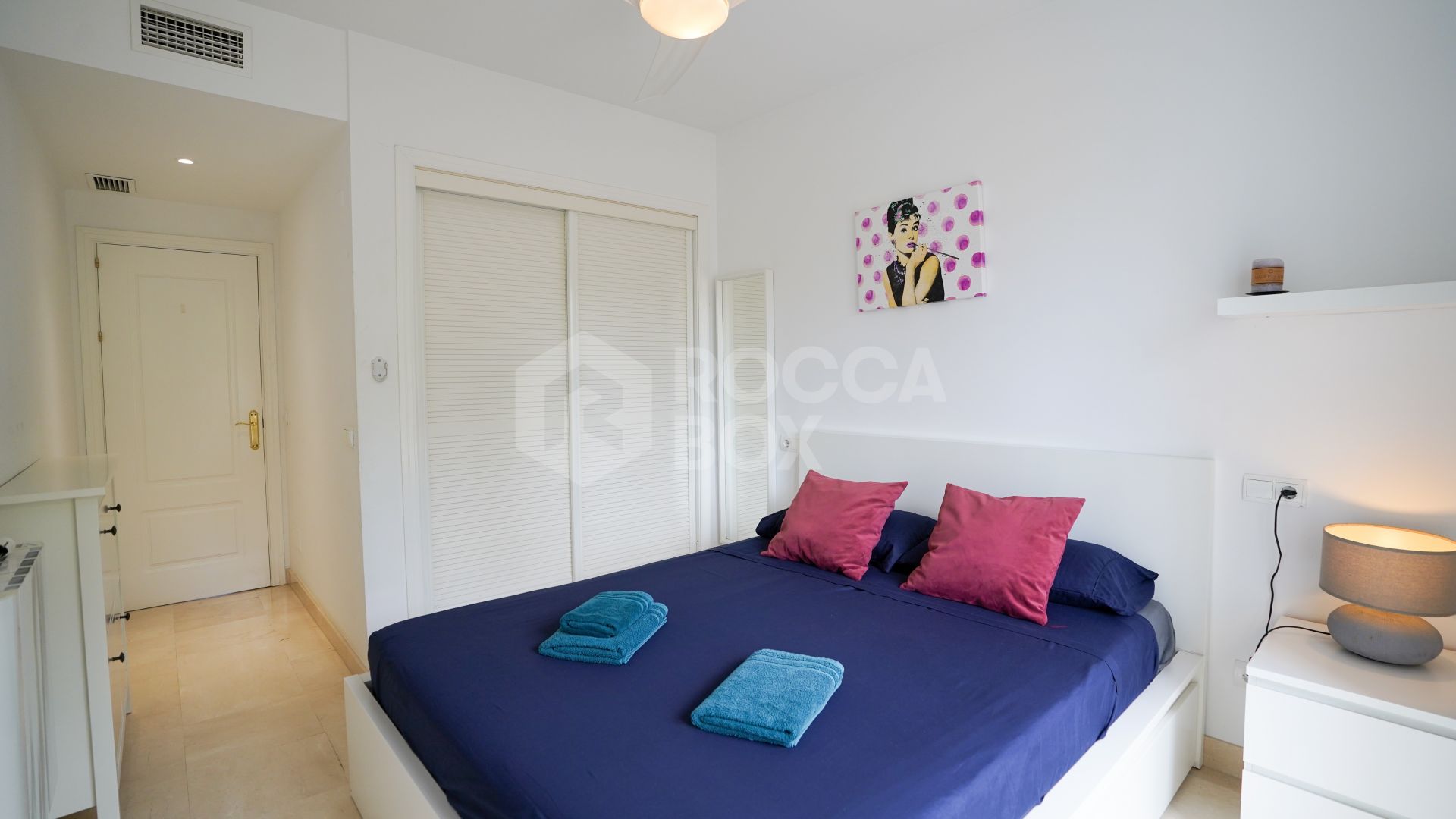 Apartment with Countryside Views, Terrace & Pool Access – Ideal Holiday Home or Investment