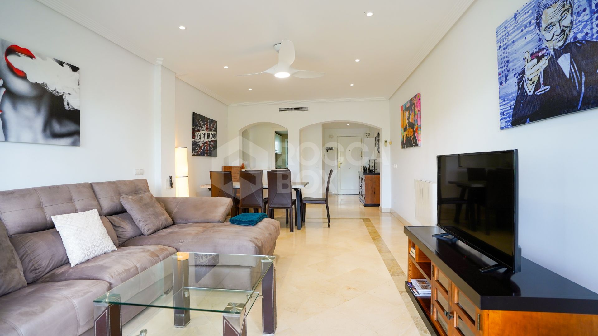 Apartment with Countryside Views, Terrace & Pool Access – Ideal Holiday Home or Investment