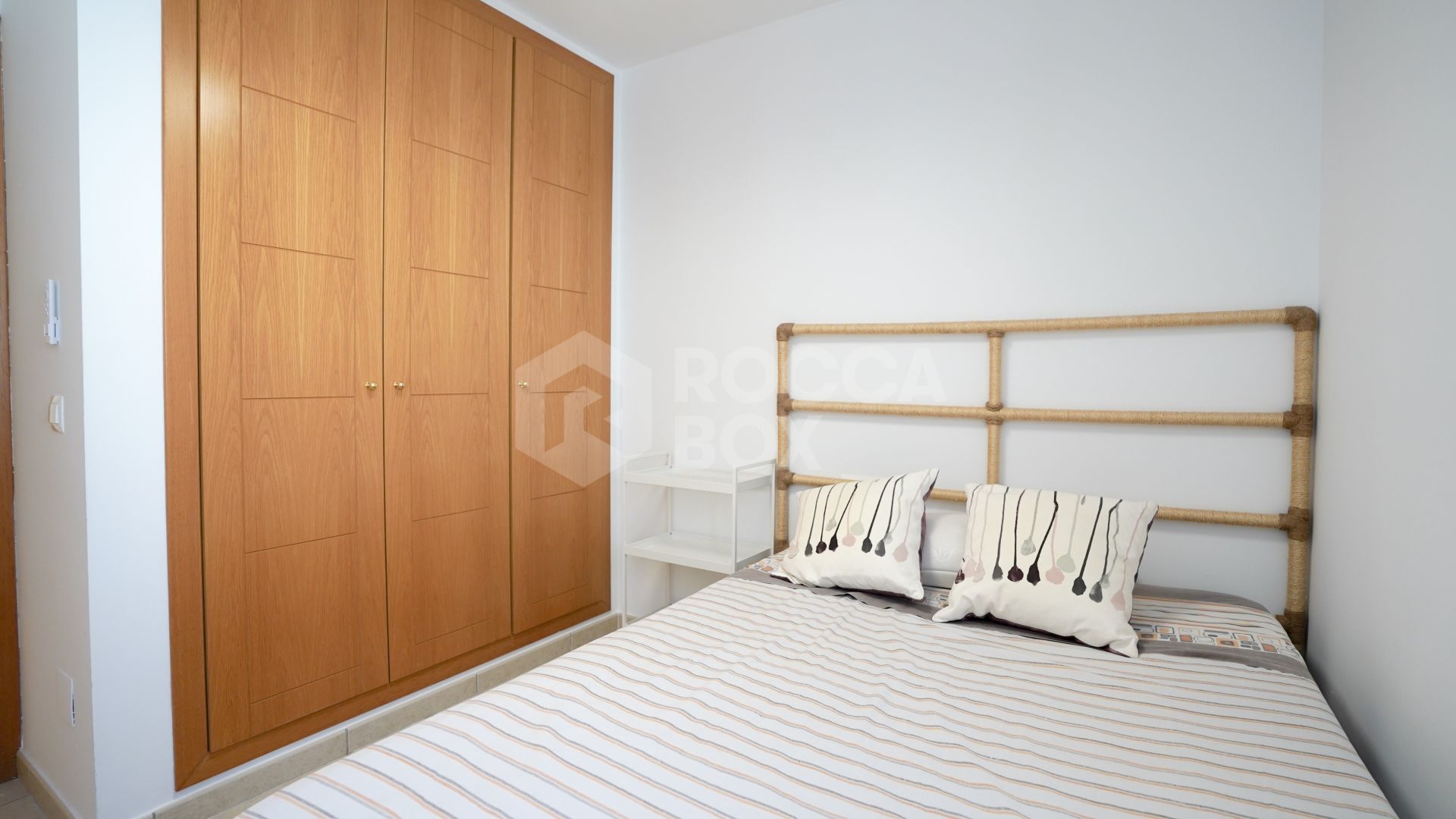 Exclusive 3 Bedroom Apartment with Sea Views and Privileged Location