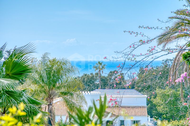 Elegant 4-Bedroom Villa with Sea & Mountain Views in Prestigious Hacienda Las Chapas, Marbella