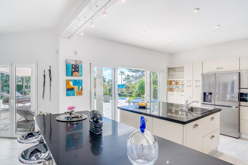 Elegant 4-Bedroom Villa with Sea & Mountain Views in Prestigious Hacienda Las Chapas, Marbella