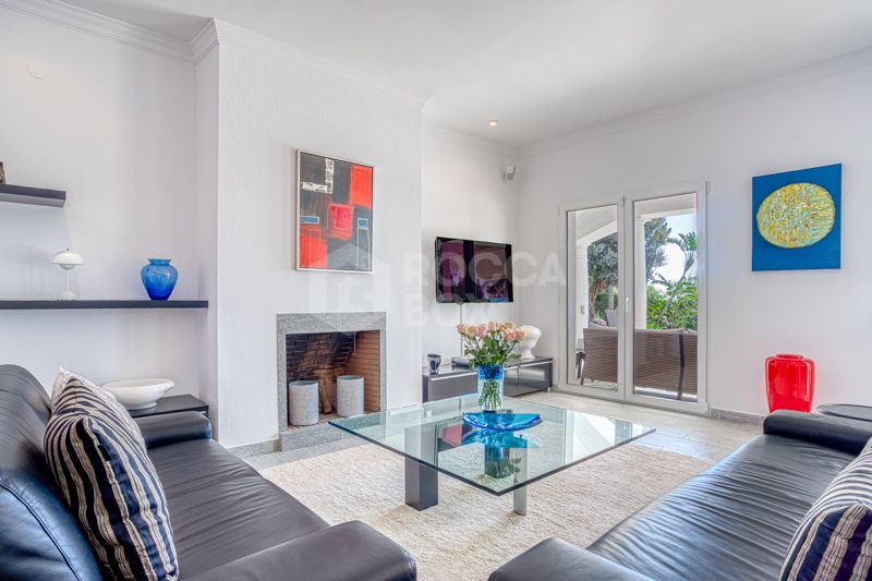 Elegant 4-Bedroom Villa with Sea & Mountain Views in Prestigious Hacienda Las Chapas, Marbella