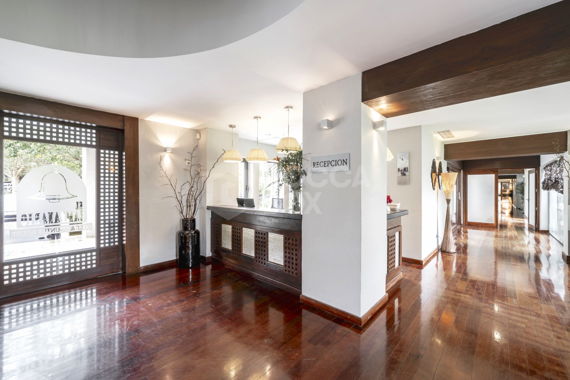 Modern 5-Bedroom Villa with Private Pool and Golf Views in a Gated Luxury Community