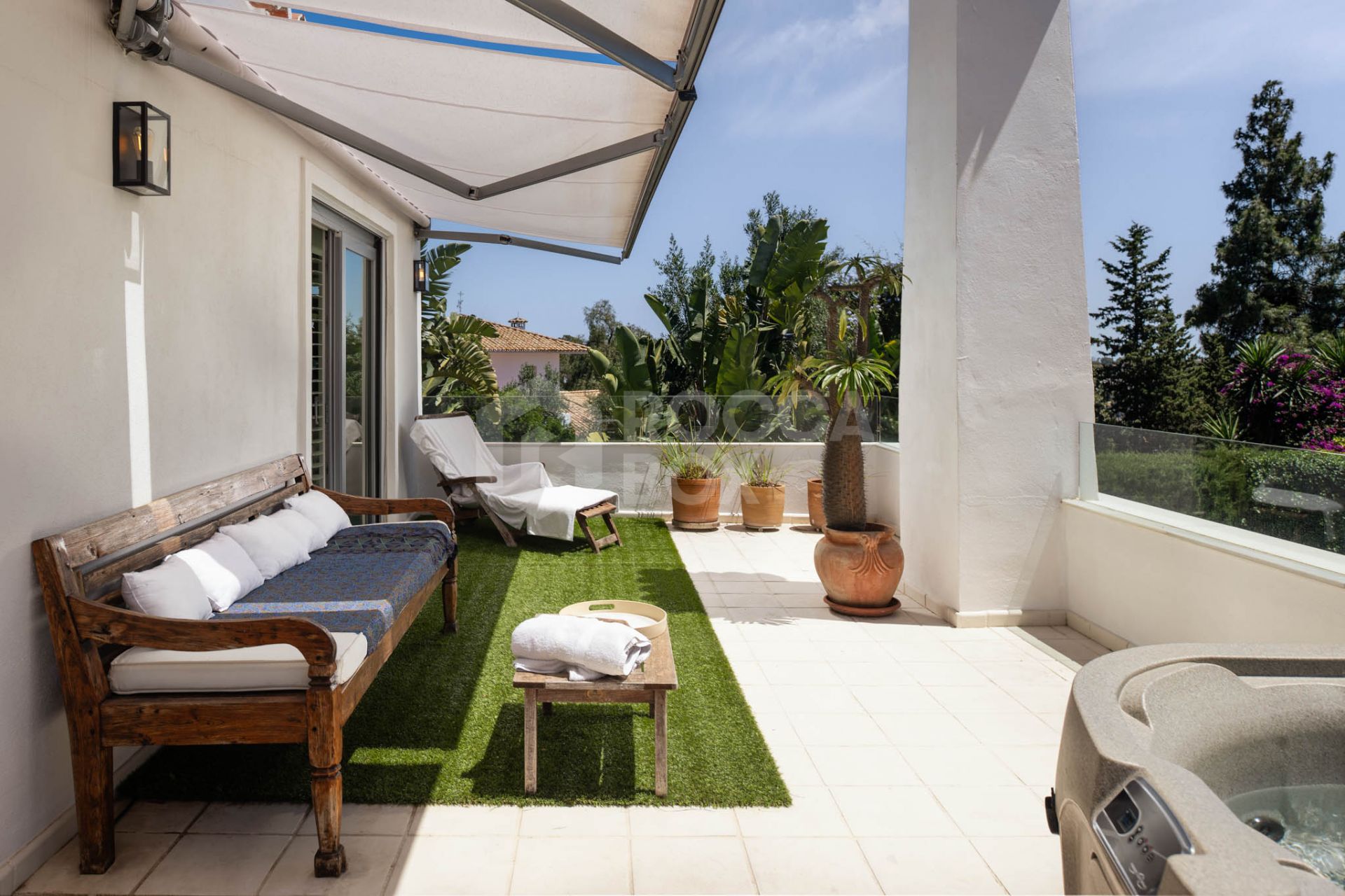 Charming Andalusian Villa with Pool, Jacuzzi & Total Privacy