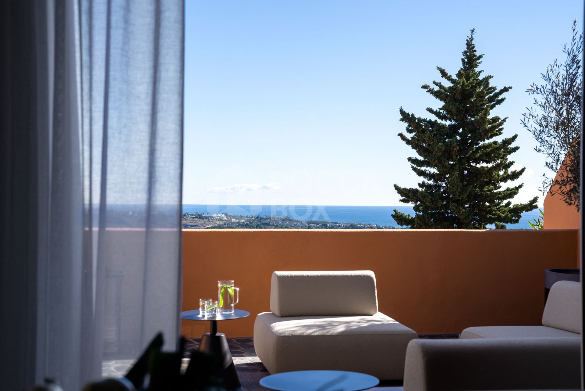 Exquisite Luxury Duplex Penthouse with Panoramic Views