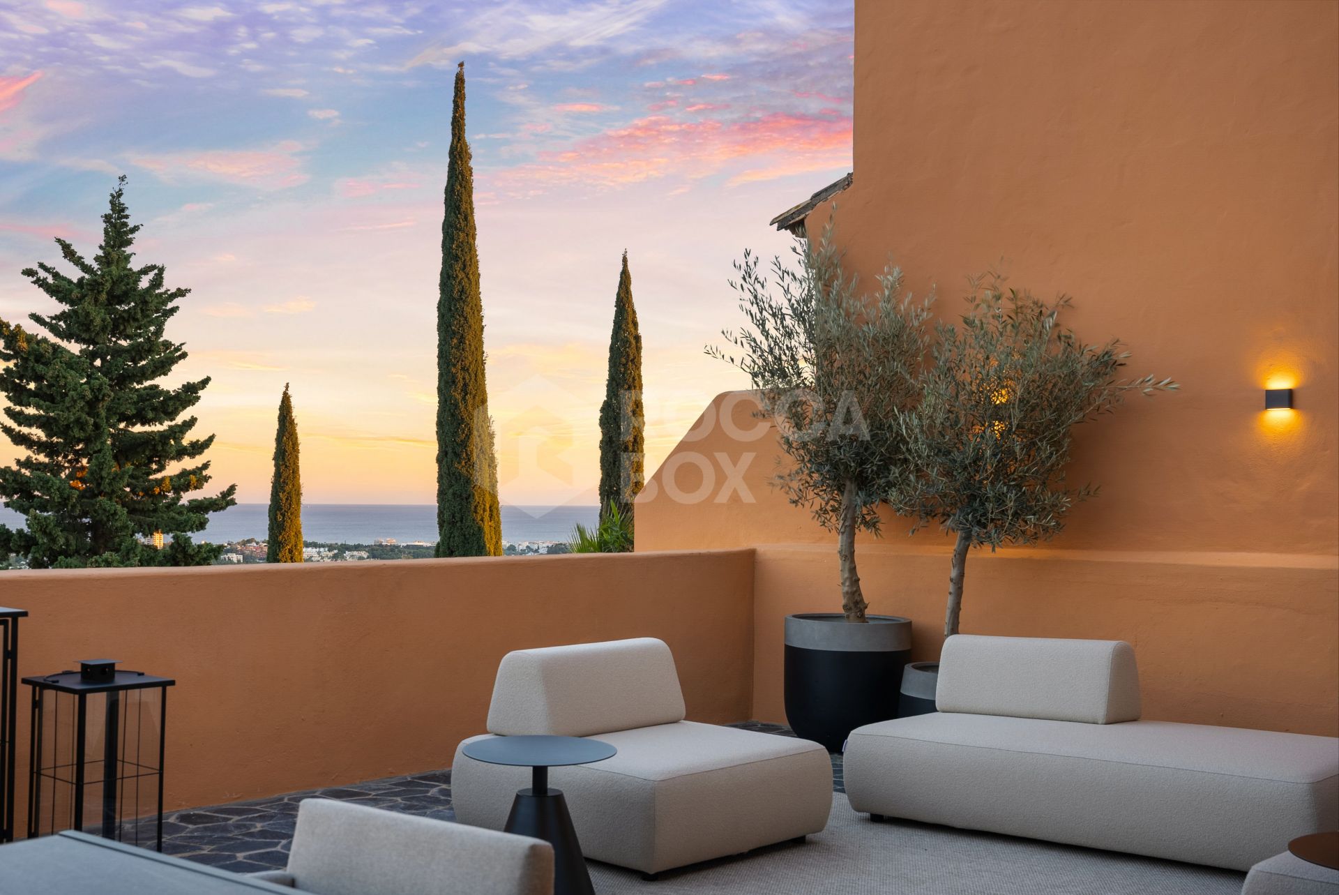 Exquisite Luxury Duplex Penthouse with Panoramic Views