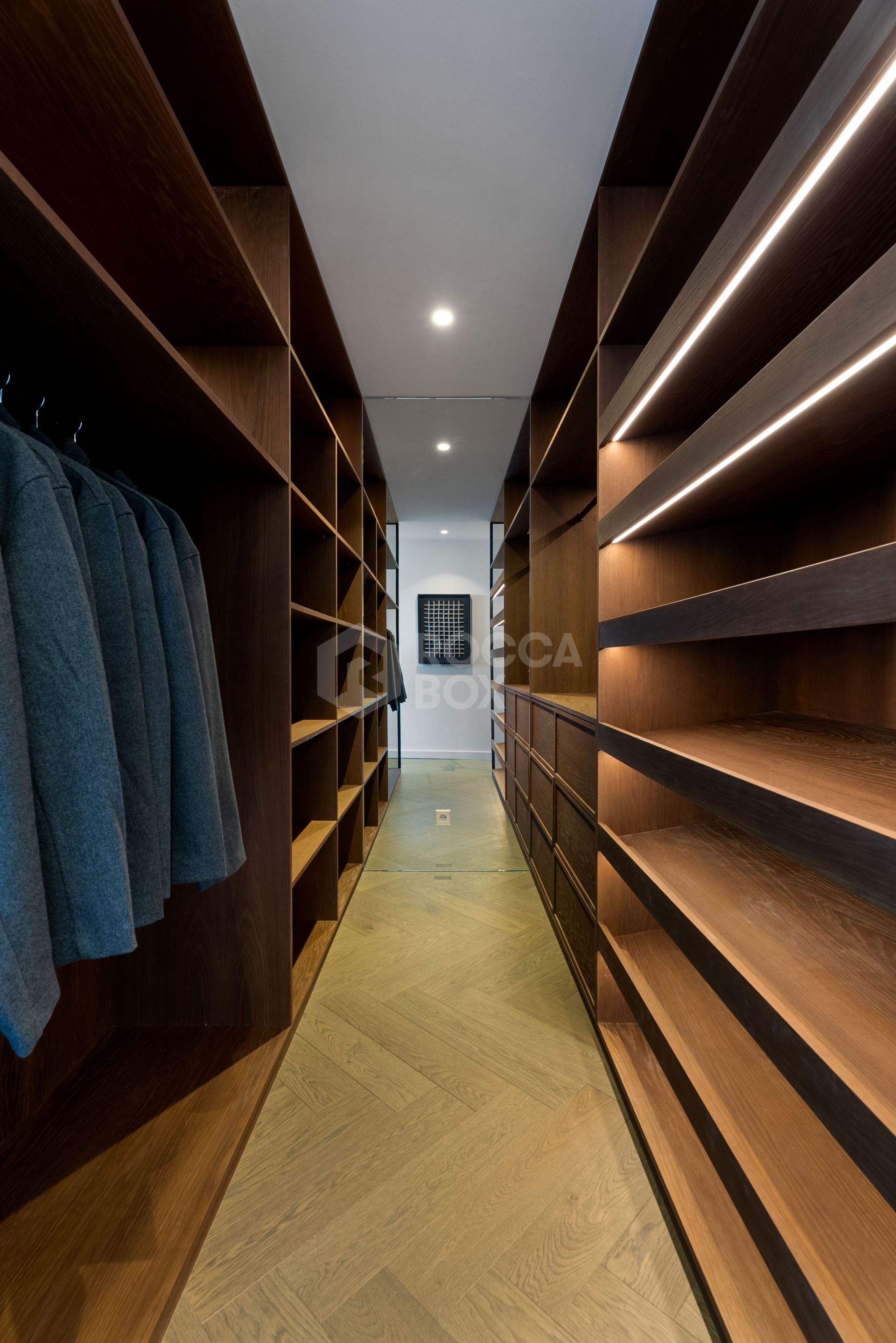 Exquisite Luxury Duplex Penthouse with Panoramic Views