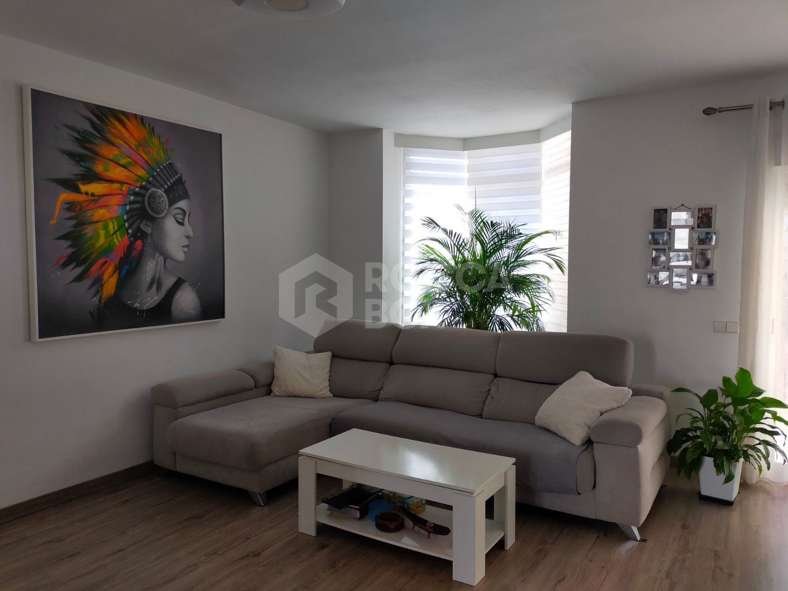 Elegant Three-Bedroom Town House with Private Garage and Communal Pool