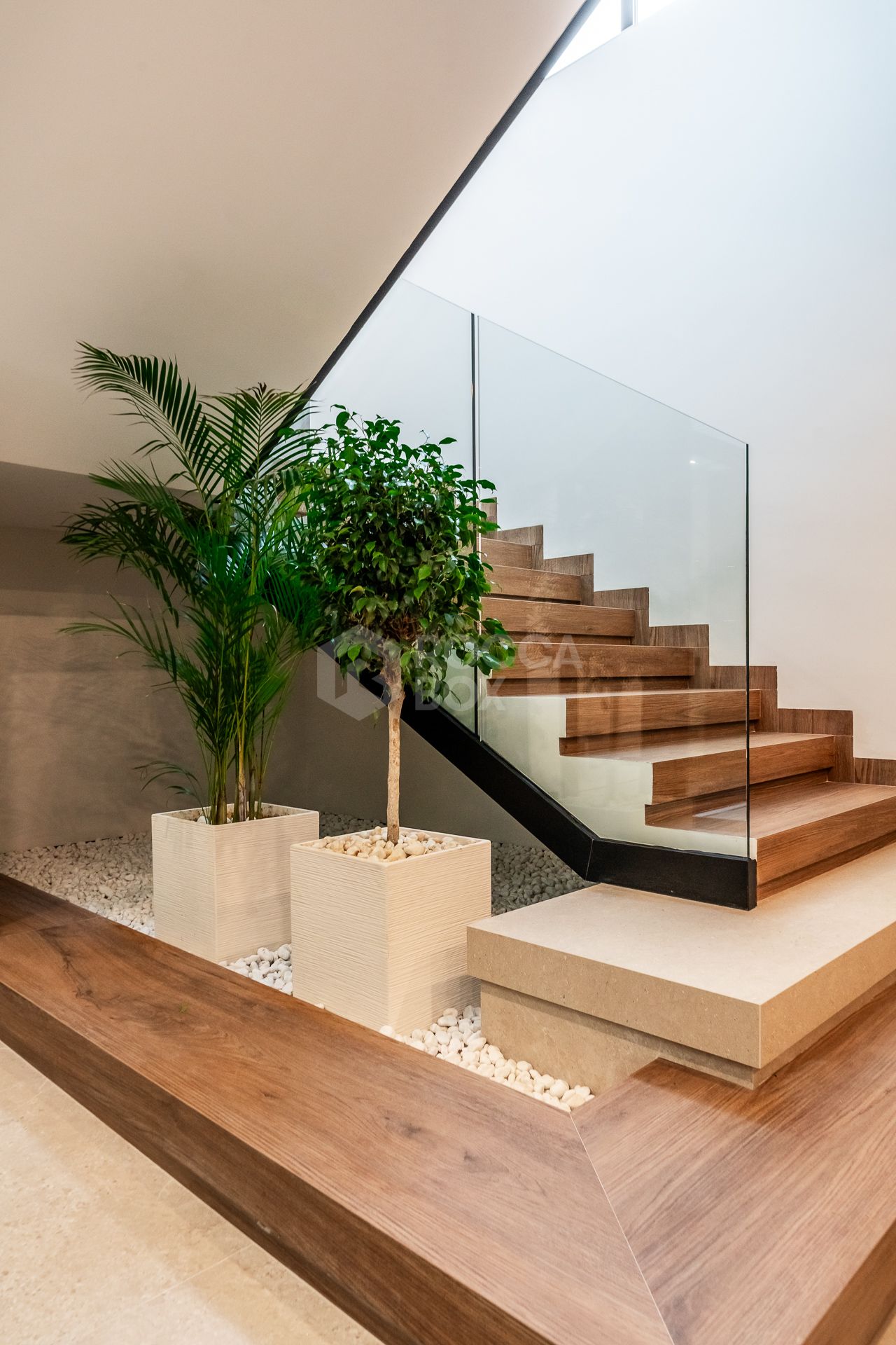 Luxury Villa with Panoramic Sea Views and Exceptional Amenities