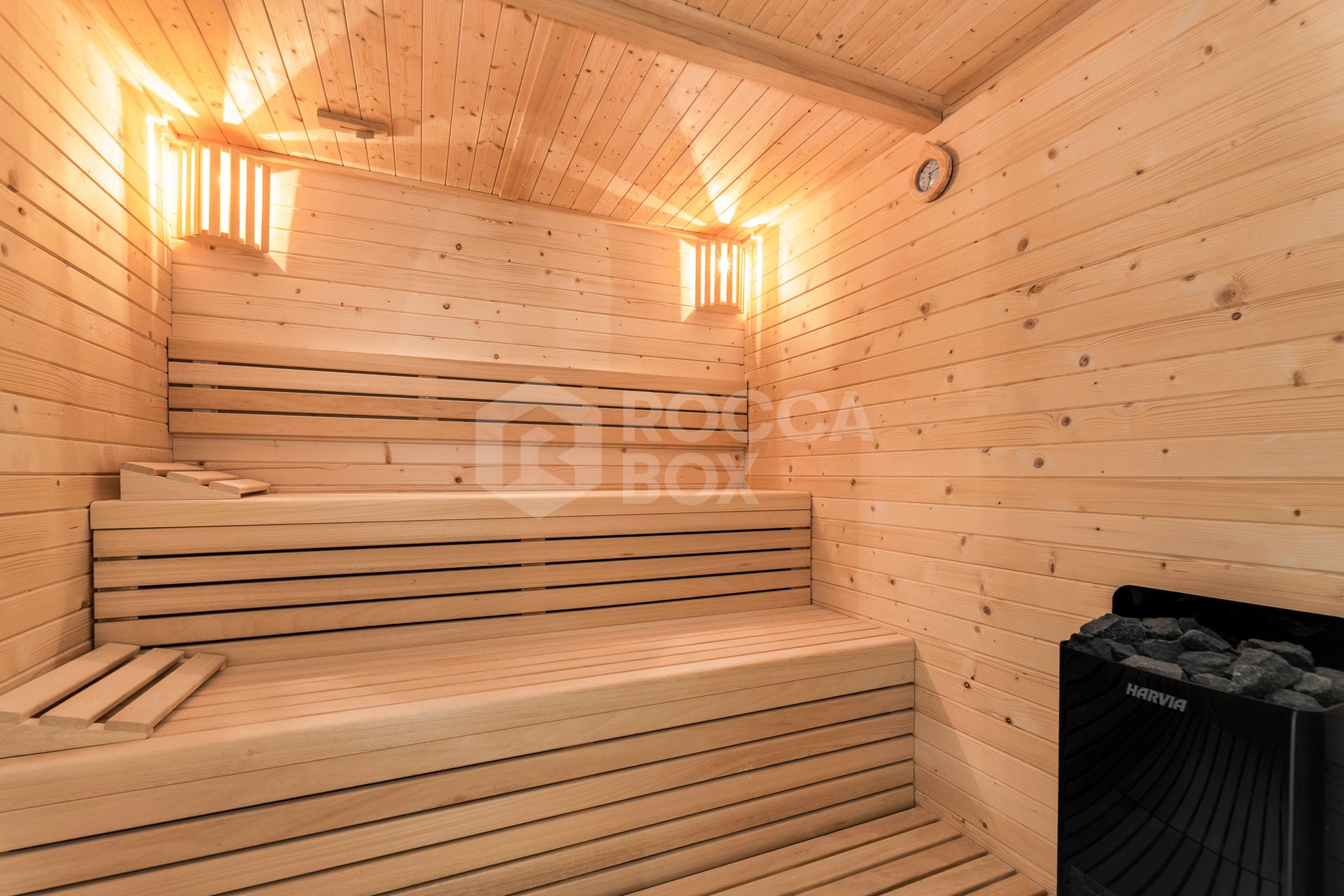 Luxury Villa with Panoramic Sea Views and Exceptional Amenities