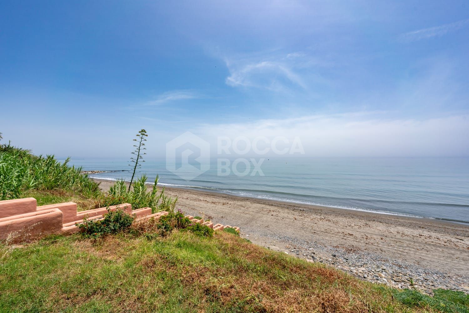 Elegant Beachfront Apartment with Exceptional Amenities