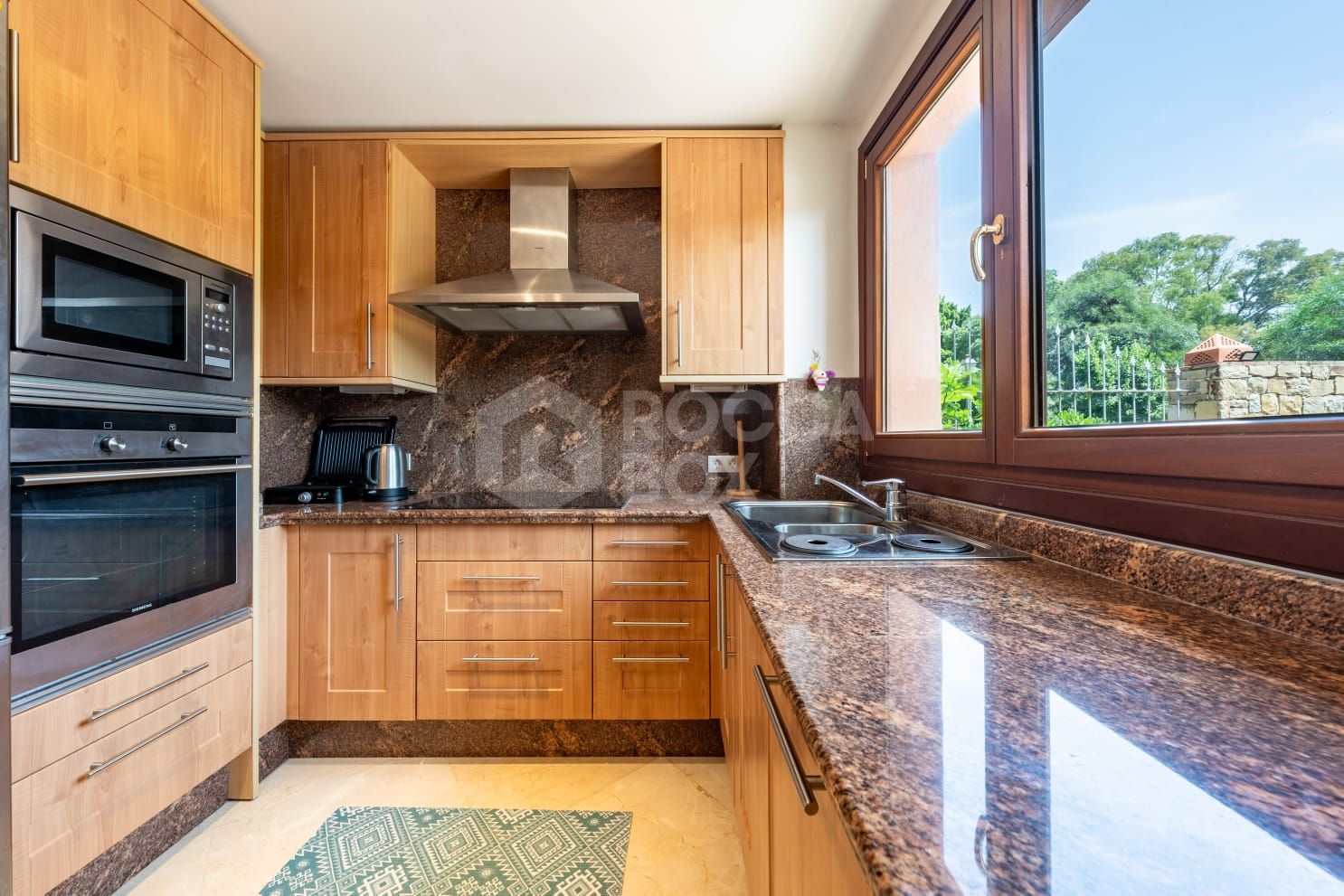 Elegant Beachfront Apartment with Exceptional Amenities