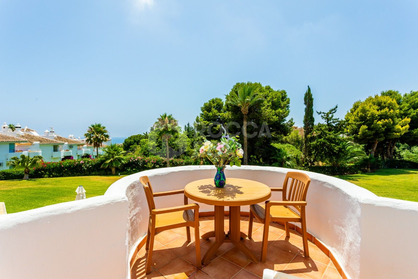 Elegant Three-Bedroom Penthouse with Sea Views and Modern Comforts