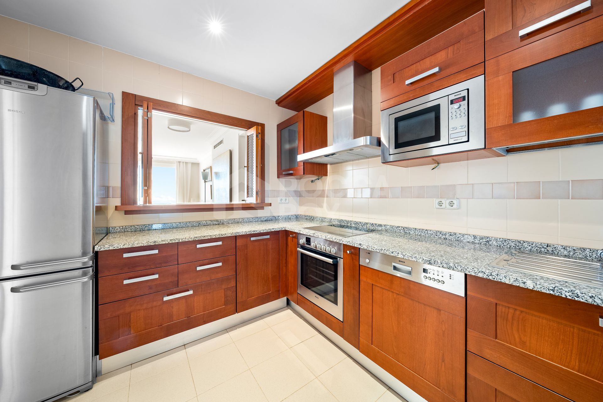 South-Facing Renovated 2-Bedroom Apartment with Front Sea Views