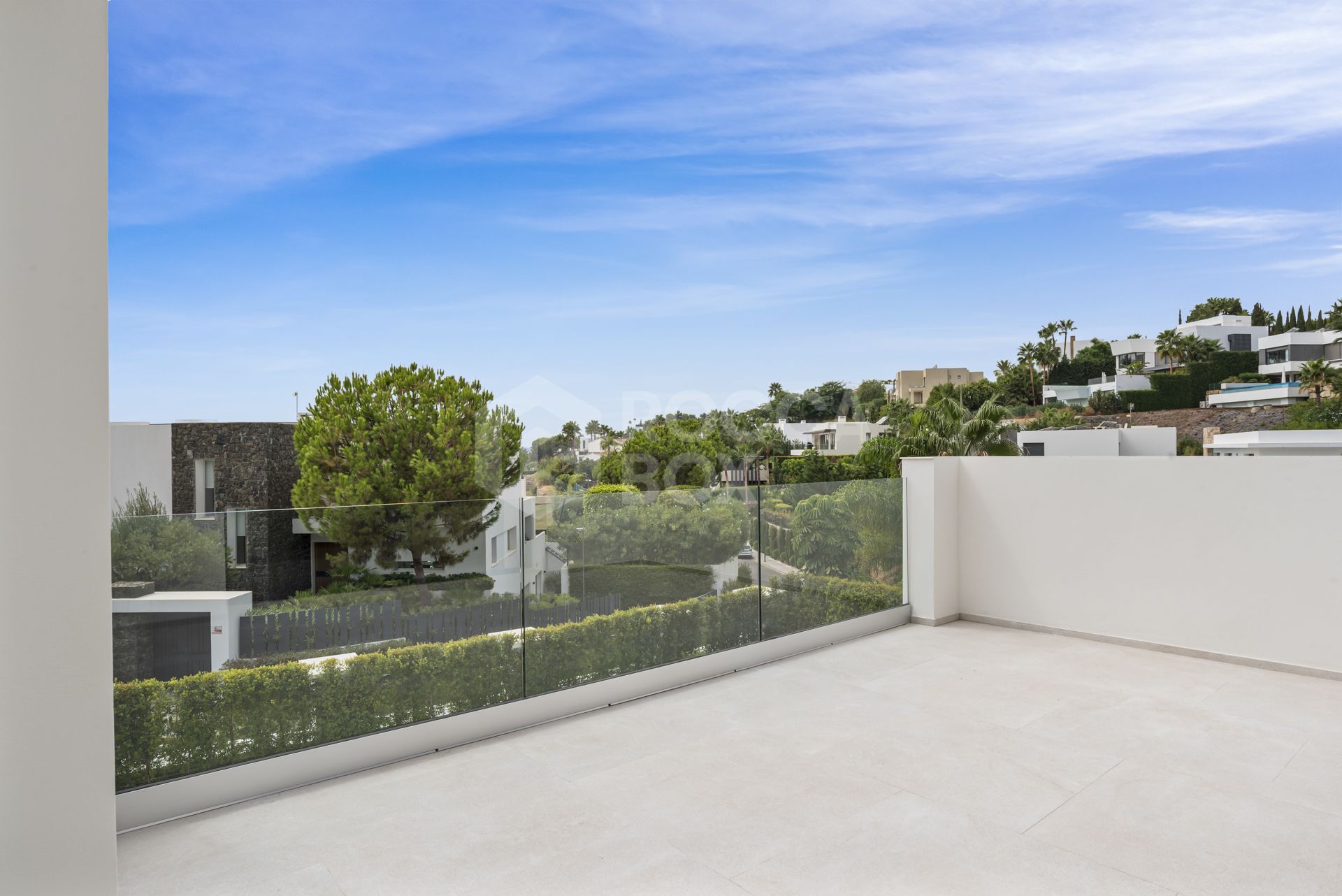 Elegant 4-Bedroom Villa with Private Pool in La Alquería