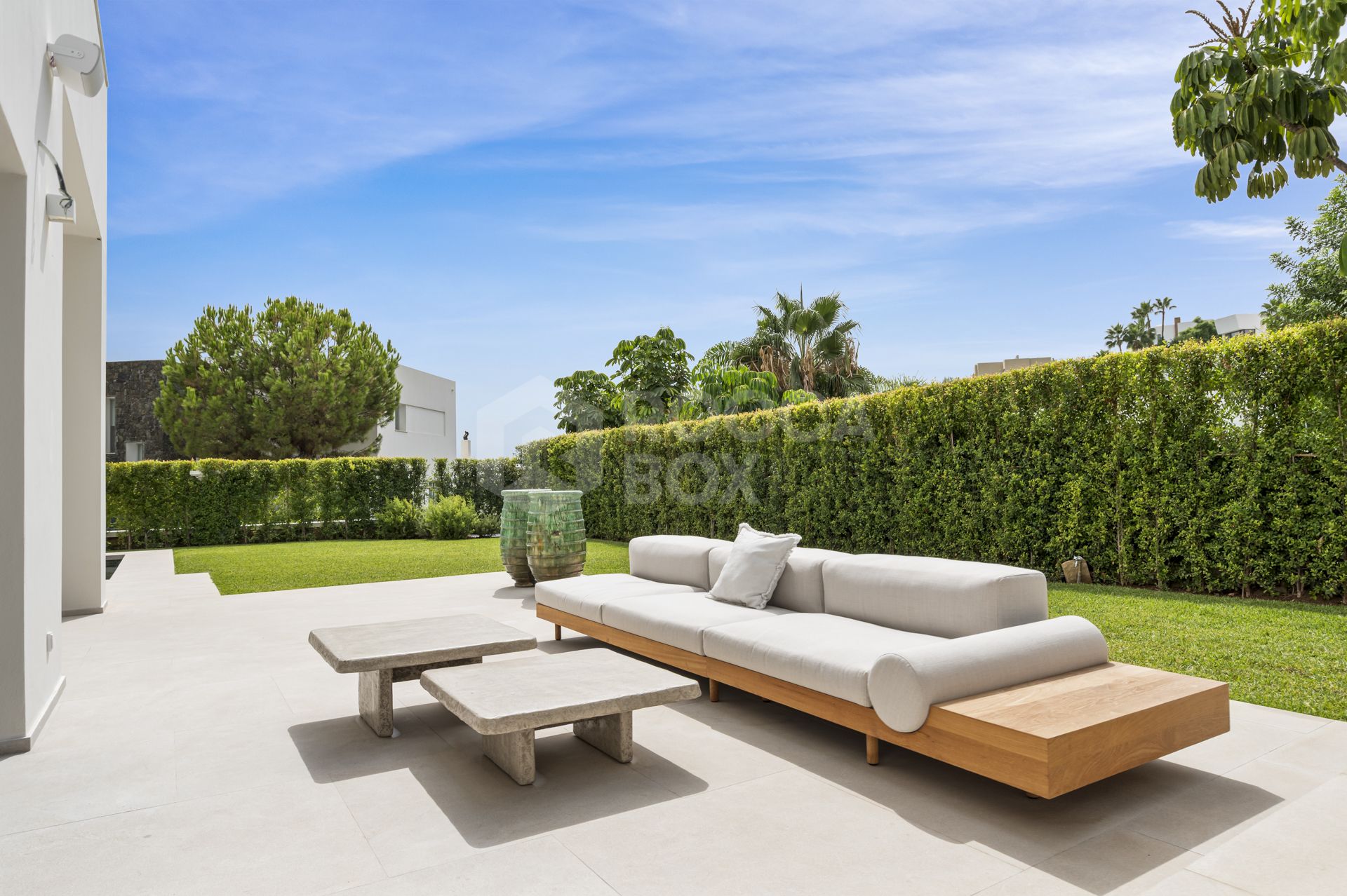 Elegant 4-Bedroom Villa with Private Pool in La Alquería