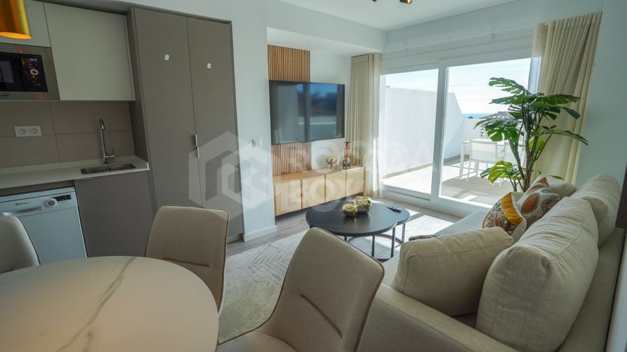 Brand New 3-Bedroom Apartment in Pine Hills, Fuengirola – Sea Views