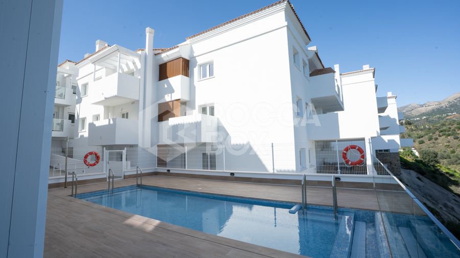 Brand New 3-Bedroom Apartment in Pine Hills, Fuengirola – Sea Views