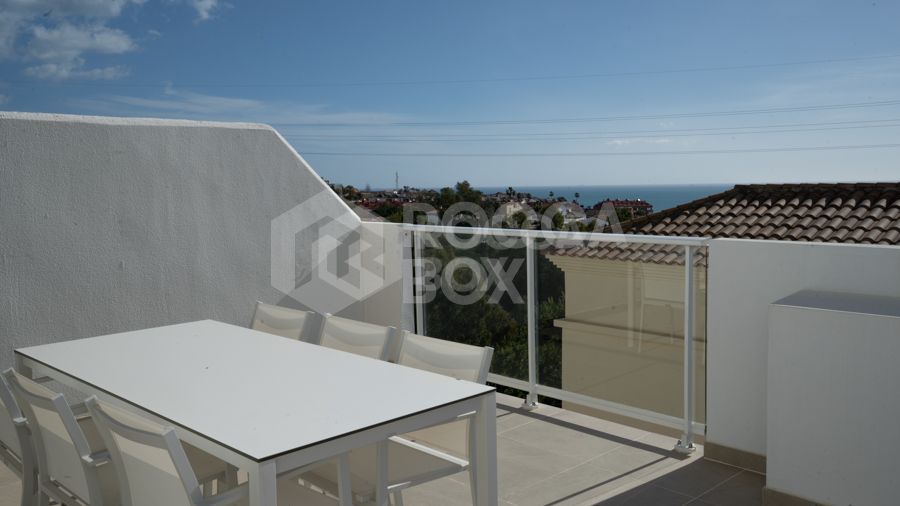 Brand New 3-Bedroom Apartment in Pine Hills, Fuengirola – Sea Views