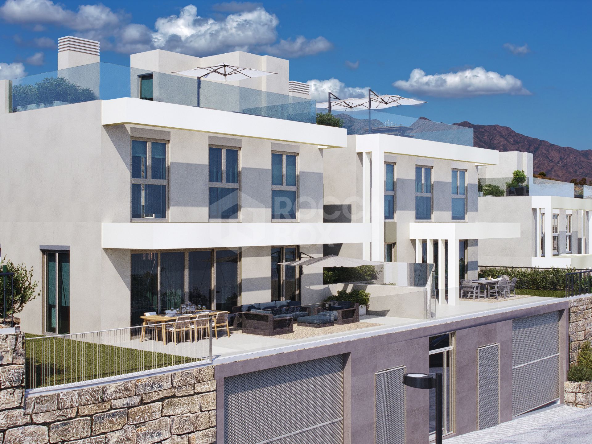 Panoramic Sea Views in a Prestigious Costa del Sol Enclave