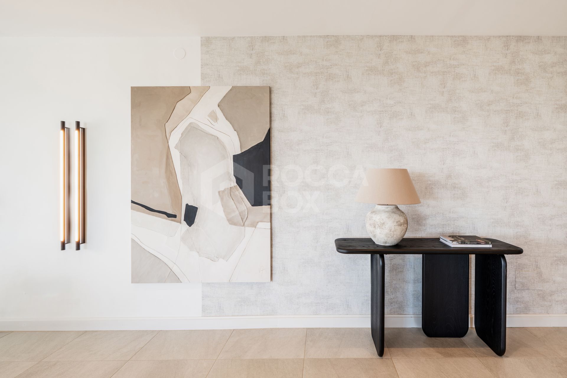 Exquisite Five-Bedroom Luxury Villa with Panoramic Views and Private Pool