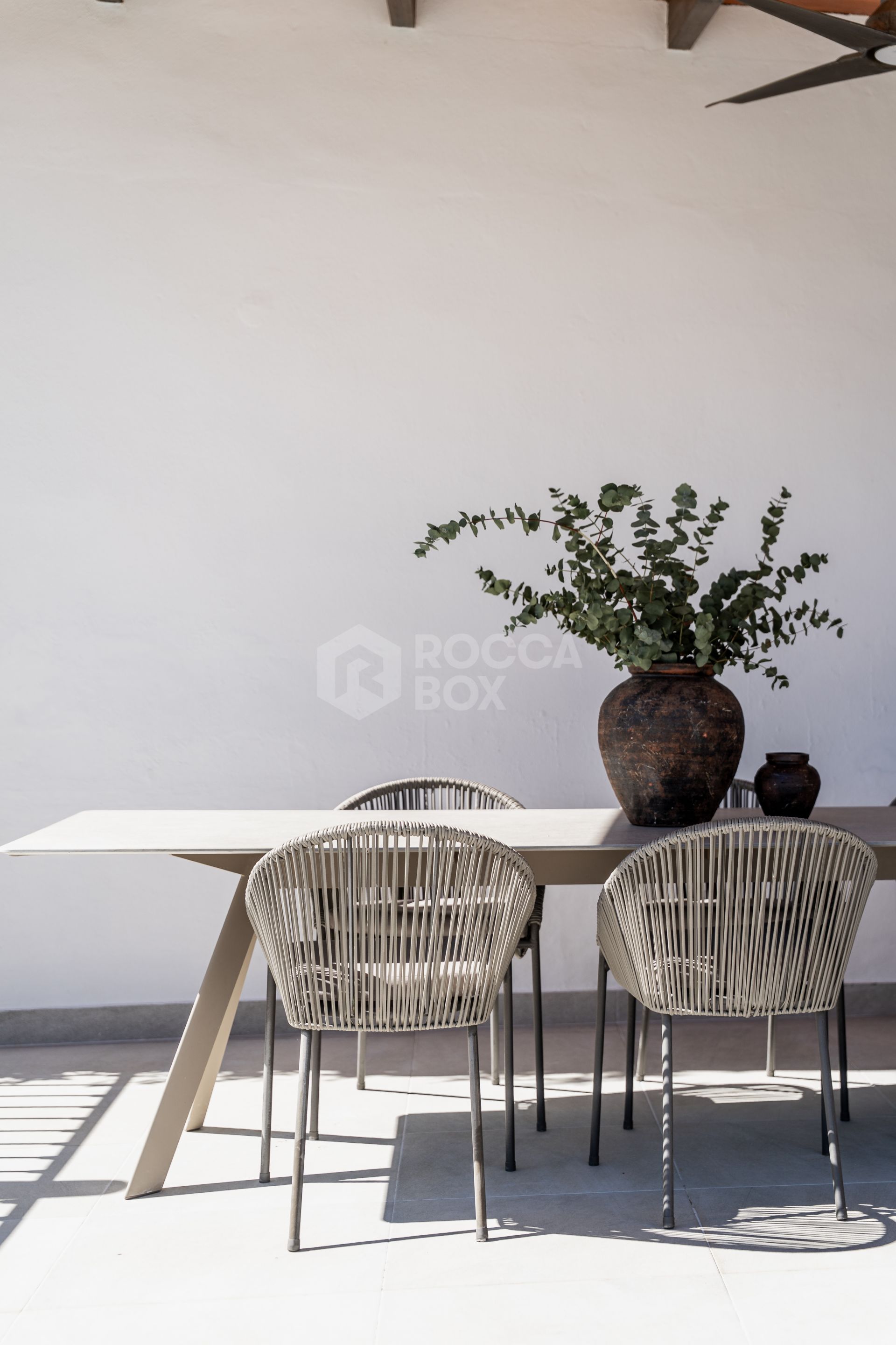 Exquisite Five-Bedroom Luxury Villa with Panoramic Views and Private Pool