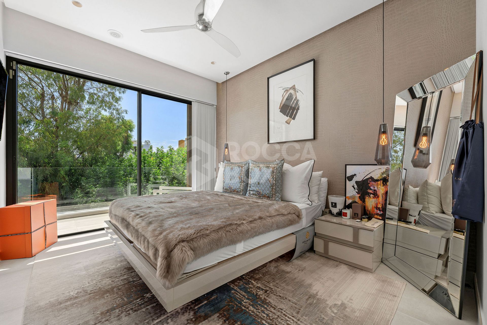 Modern Luxury Villa in Estepona East