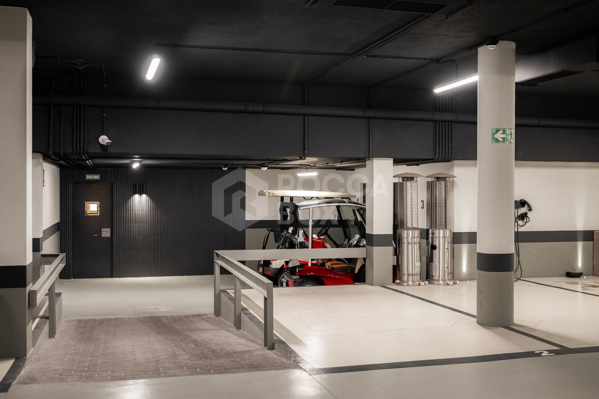 Luxury Apartment with Panoramic Views and Absolute Privacy