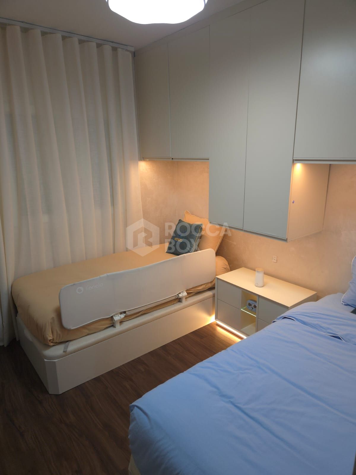 Elegant Three-Bedroom Apartment with Spacious Terrace