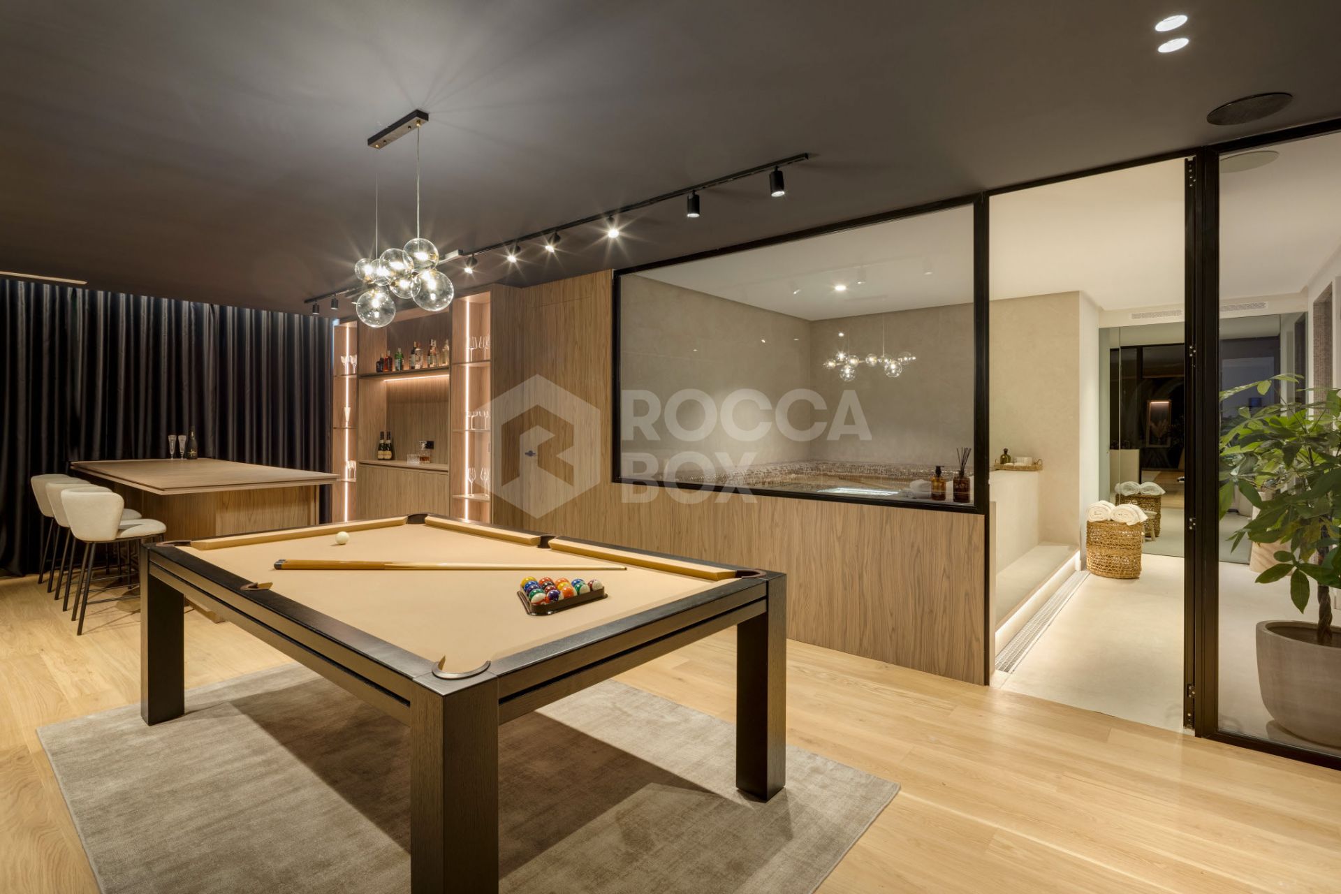 Exquisite 5-Bedroom Luxury Villa with Panoramic Views and Exceptional Amenities