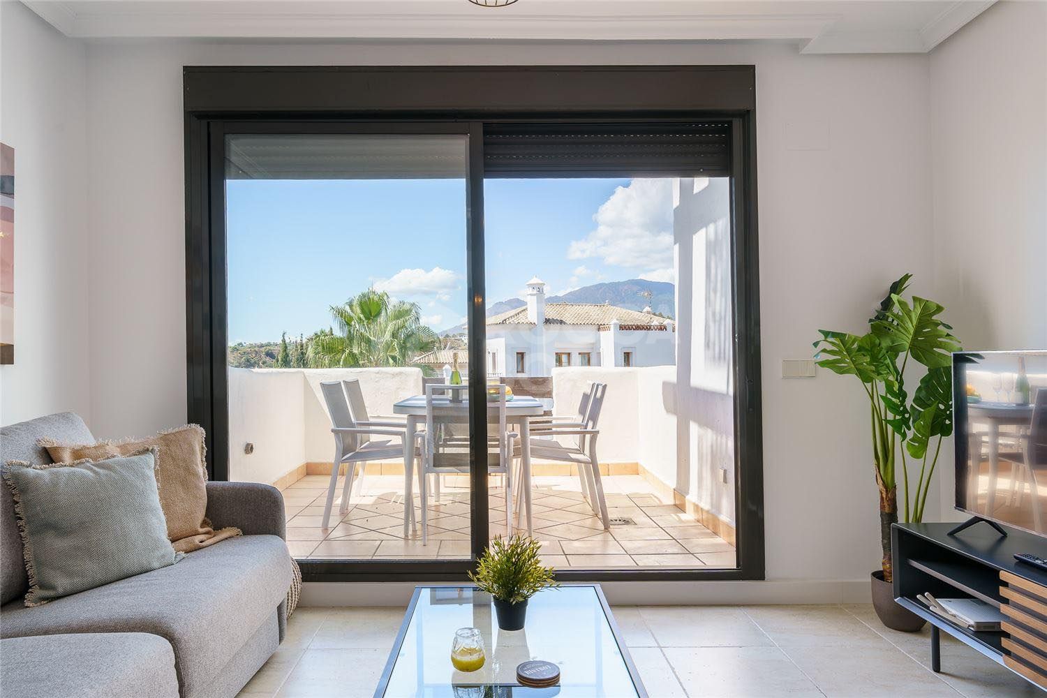 Elegant Two-Bedroom Apartment in Cancelada, Estepona East
