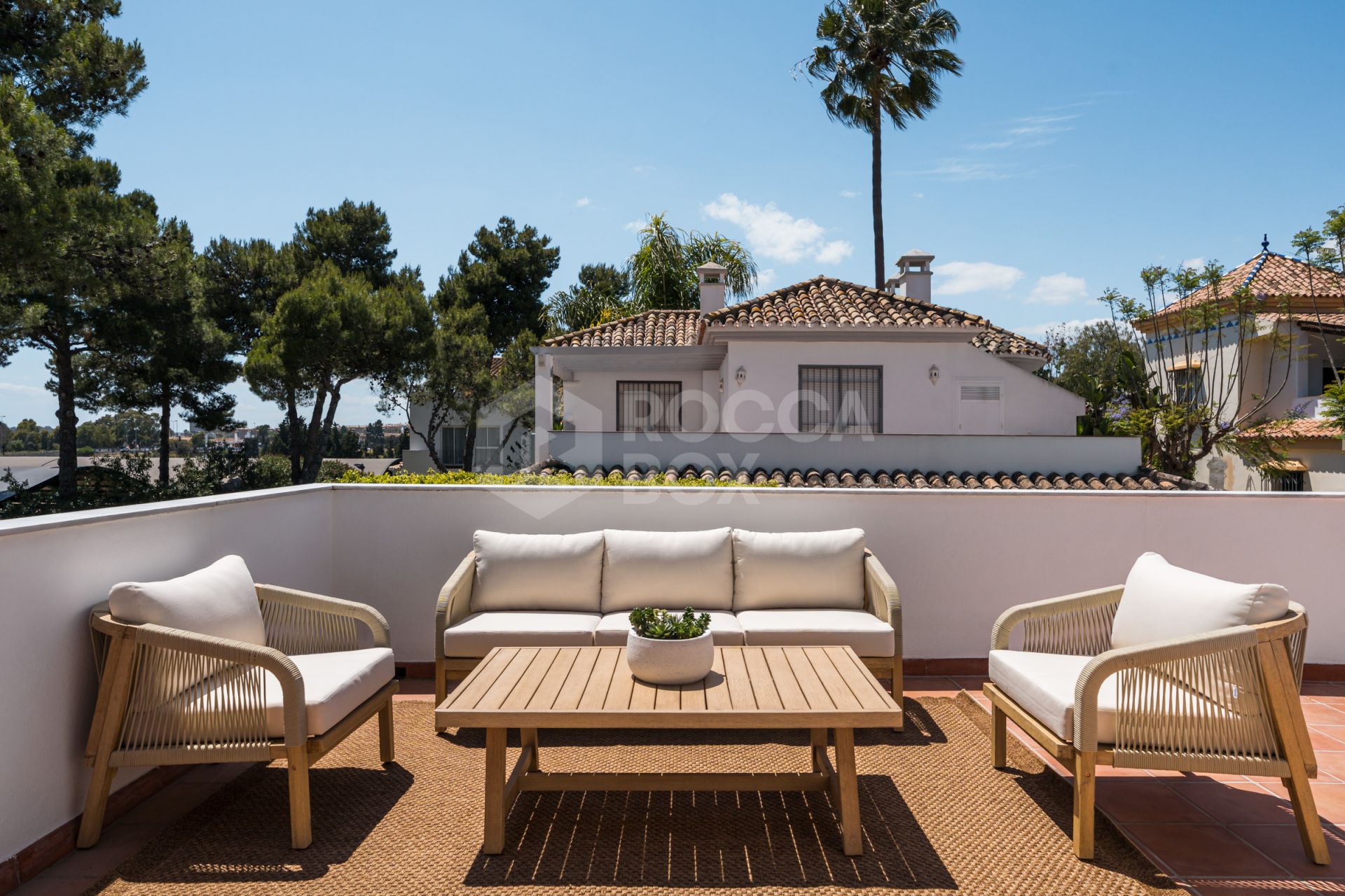 Exquisite Six-Bedroom Luxury Villa in The Heart Of Nueva Andalucia