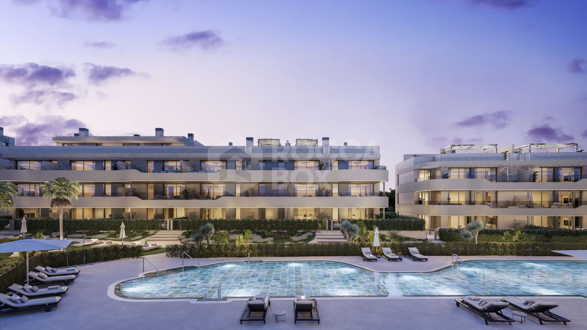 Elegant Apartment with Exceptional Amenities and Golf Views