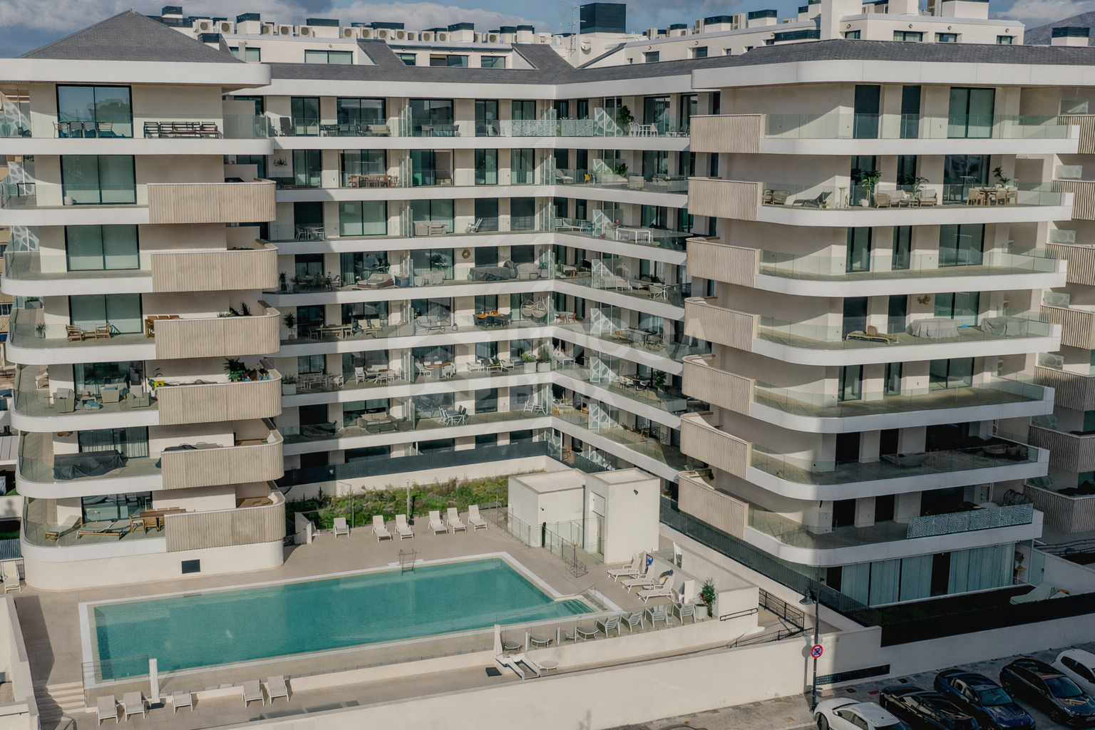 Luxury 3 Bedroom Penthouse 100 Meters From The Beach