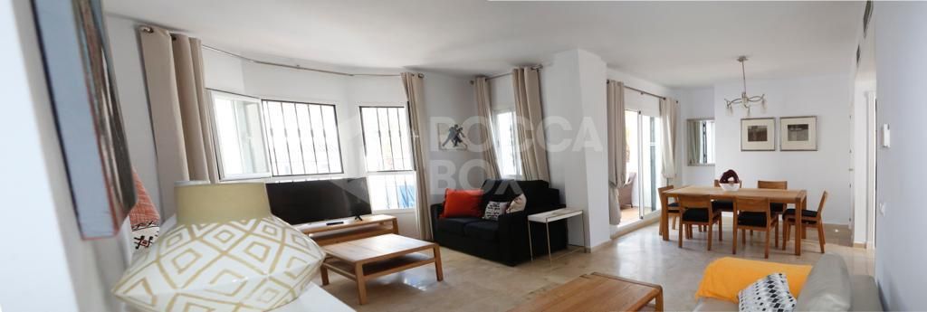 Apartment for Rent in Los Naranjos, Marbella – Prime Location Close to Everything