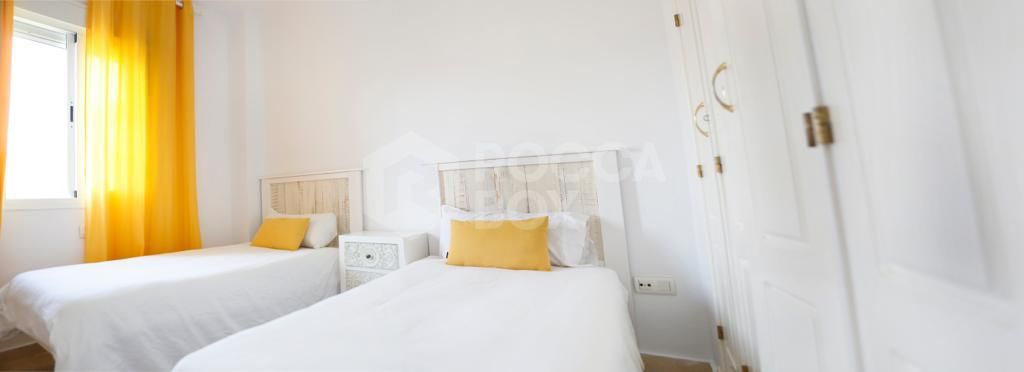 Apartment for Rent in Los Naranjos, Marbella – Prime Location Close to Everything