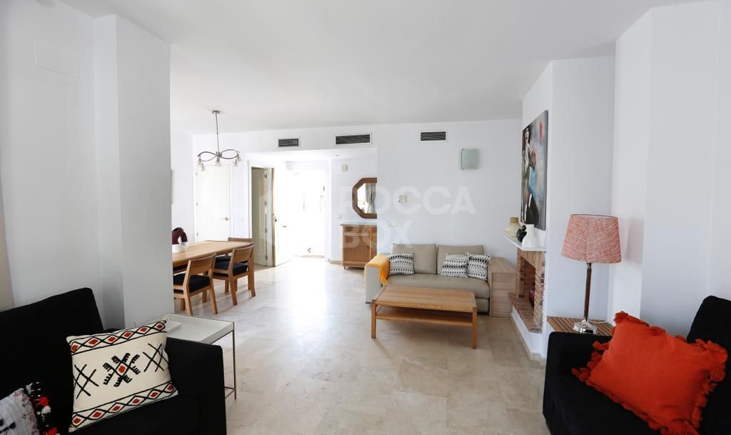 Apartment for Rent in Los Naranjos, Marbella – Prime Location Close to Everything