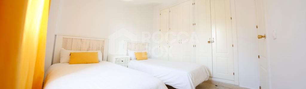 Apartment for Rent in Los Naranjos, Marbella – Prime Location Close to Everything